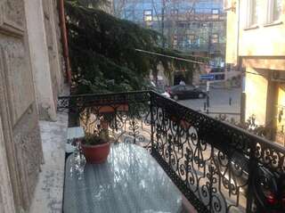 Проживание в семье Ia`s Homestay Тбилиси-5